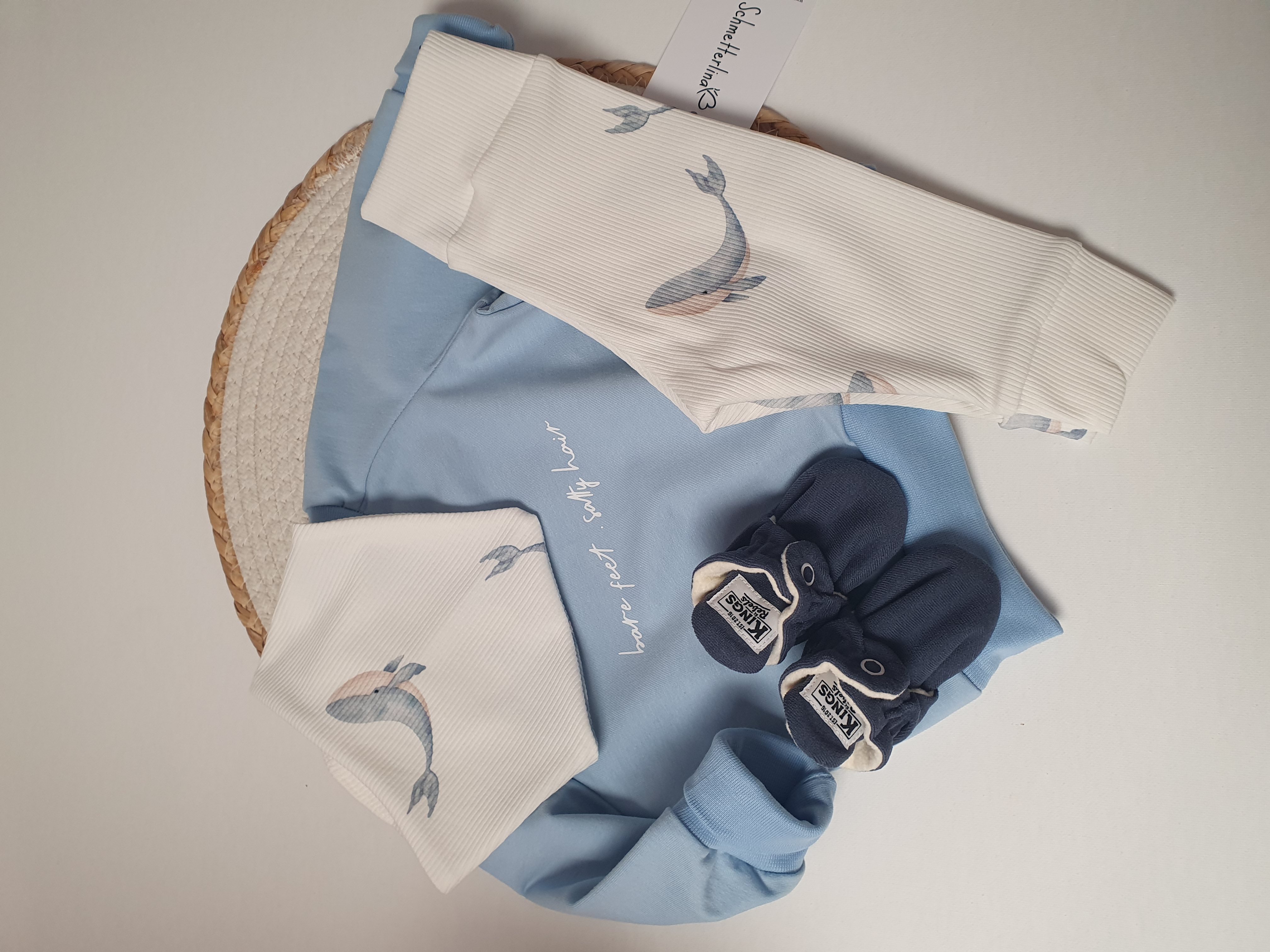 Sweater pastellblau  'bare feet-salty hair' 