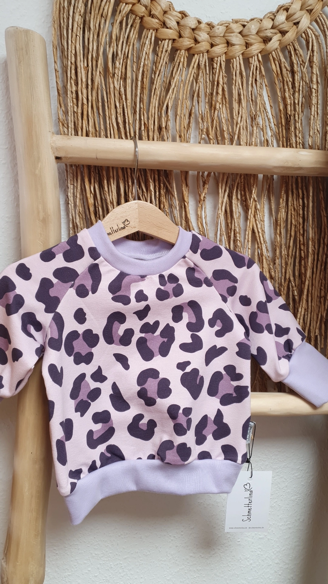 Sweater Leo lila 