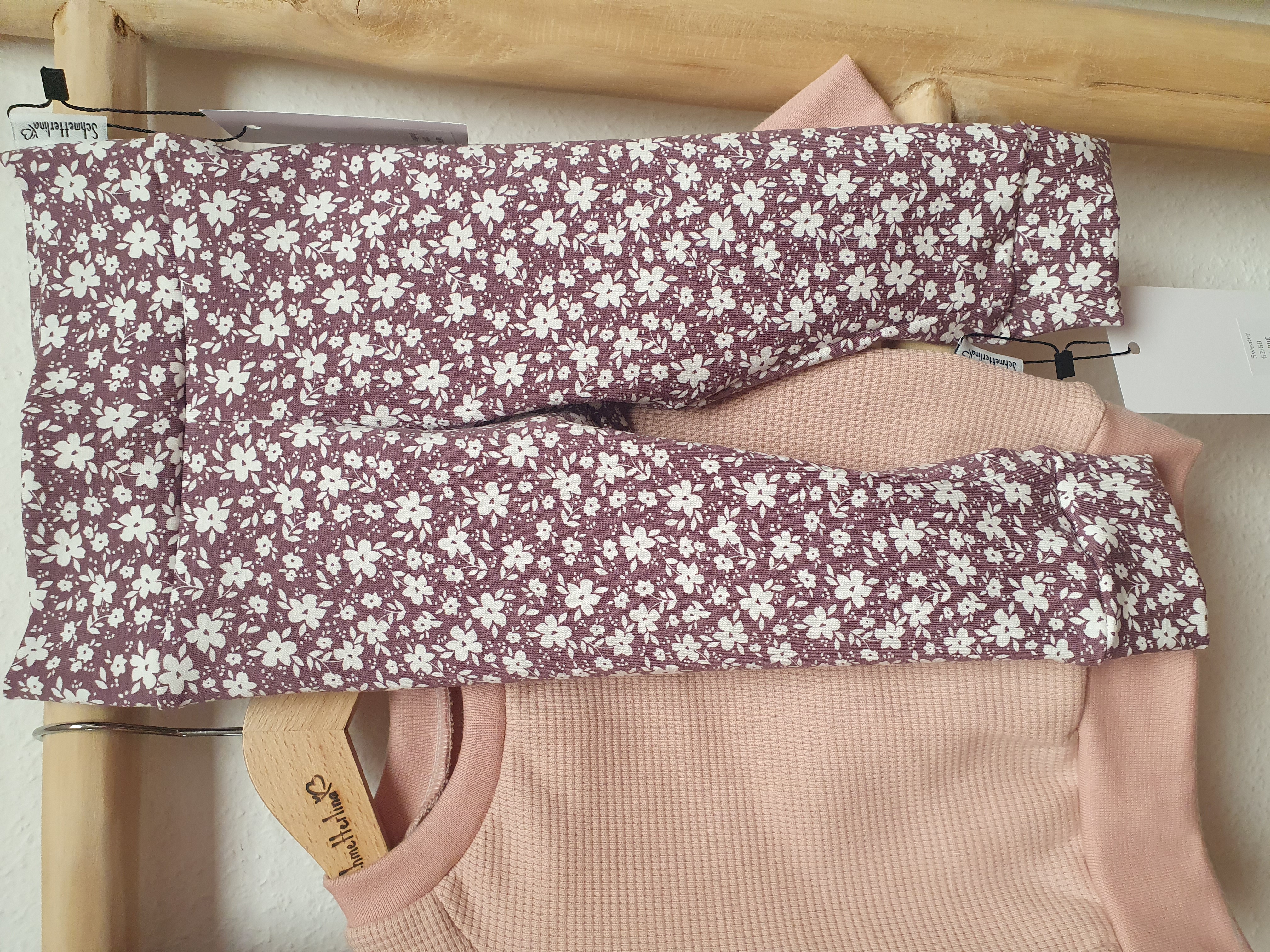 Leggings Blümchen lila 