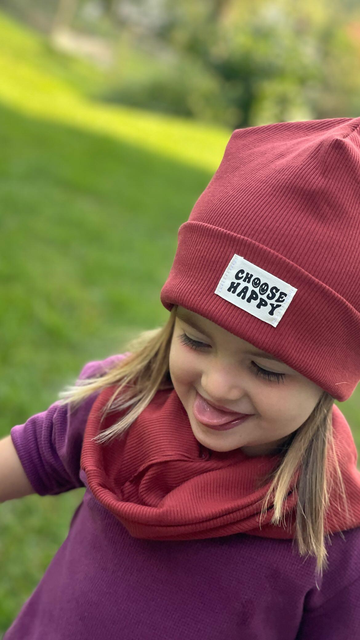 Rib Beanie ziegelrot mit Patch choose happy