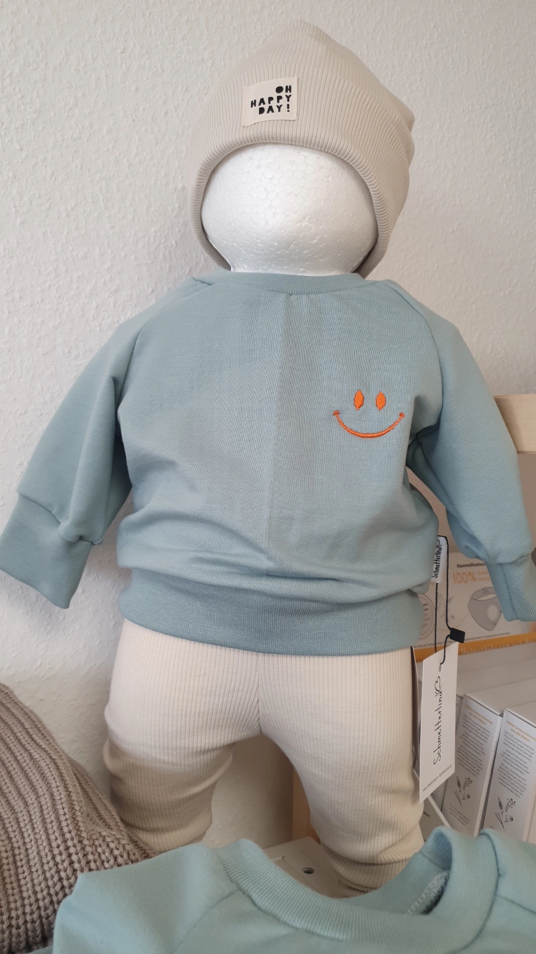 Sweater meerblau mit Stick Smiley orange Sweat  